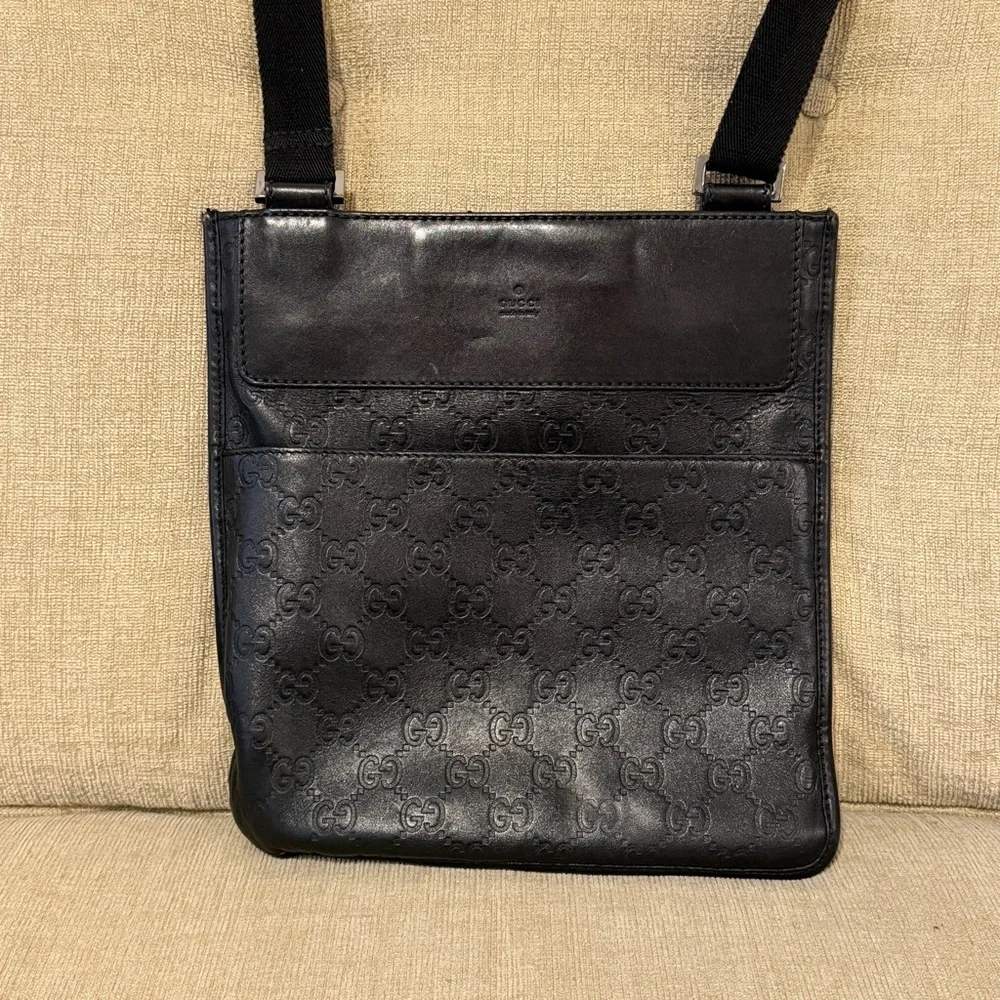 Gucci Black Leather Men's Crossbody Bag